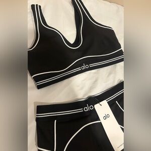 ALO Yoga leggings and bra
